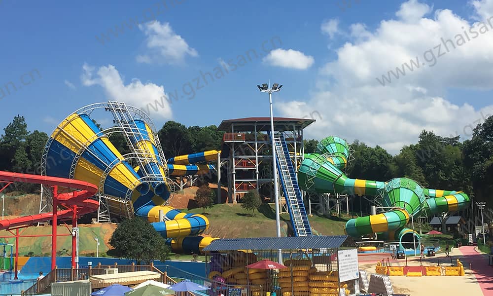 湖南长沙乐水魔方水世界超级龙卷风、暴风谷组合滑道