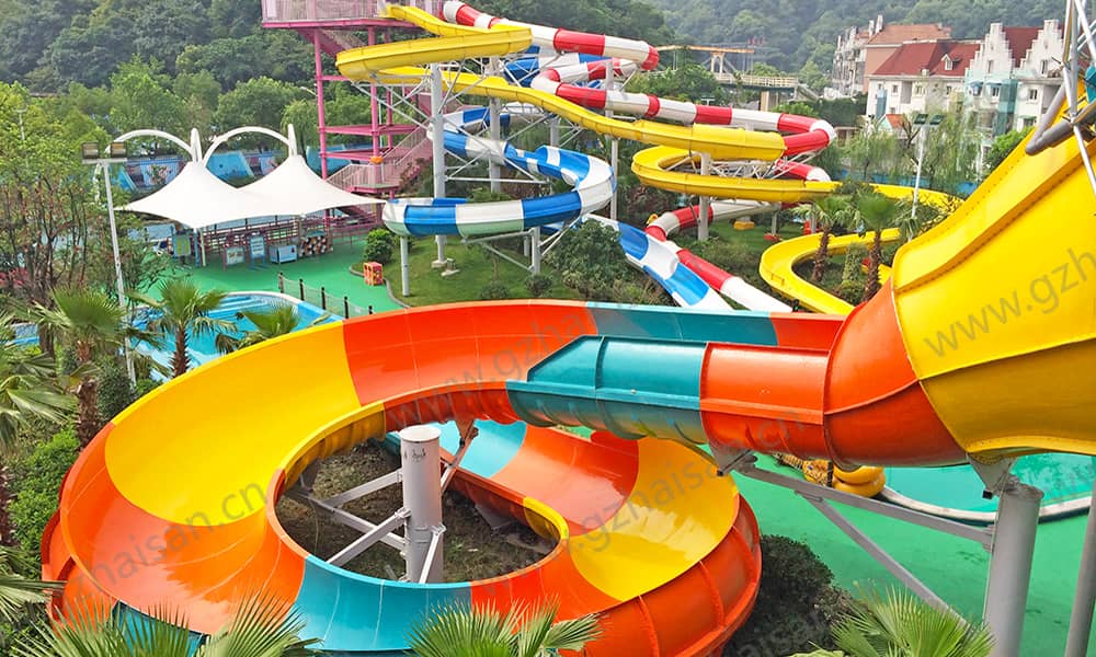 浙江杭州浪浪浪水公园大喇叭、螺旋滑道