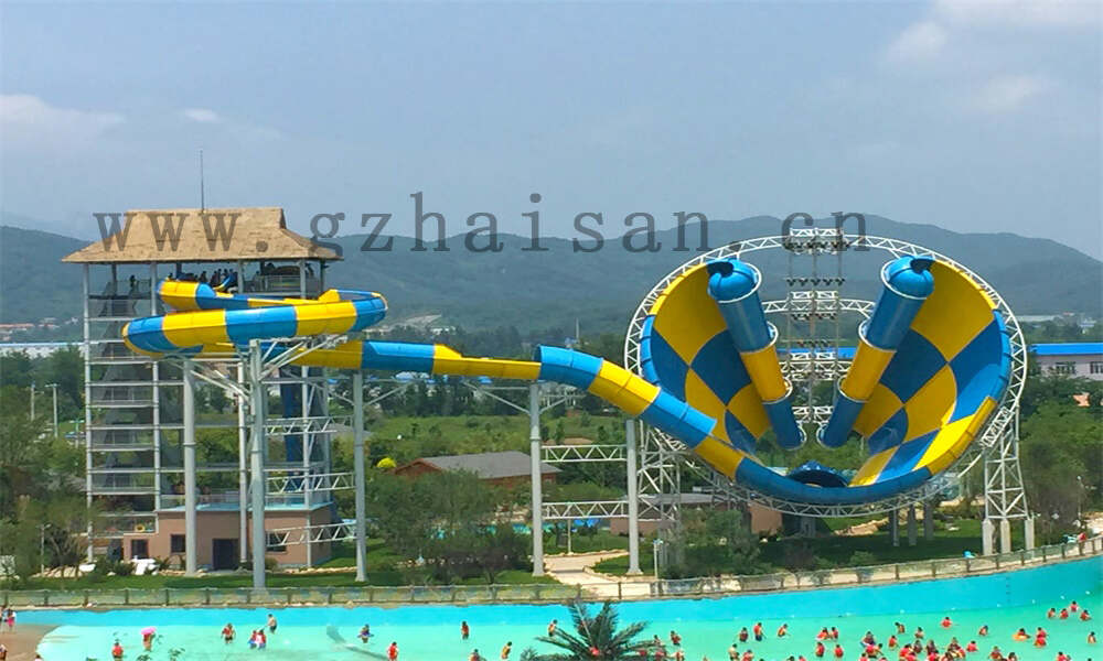 AI融合科技与欢乐：水上乐园设备的创新融合