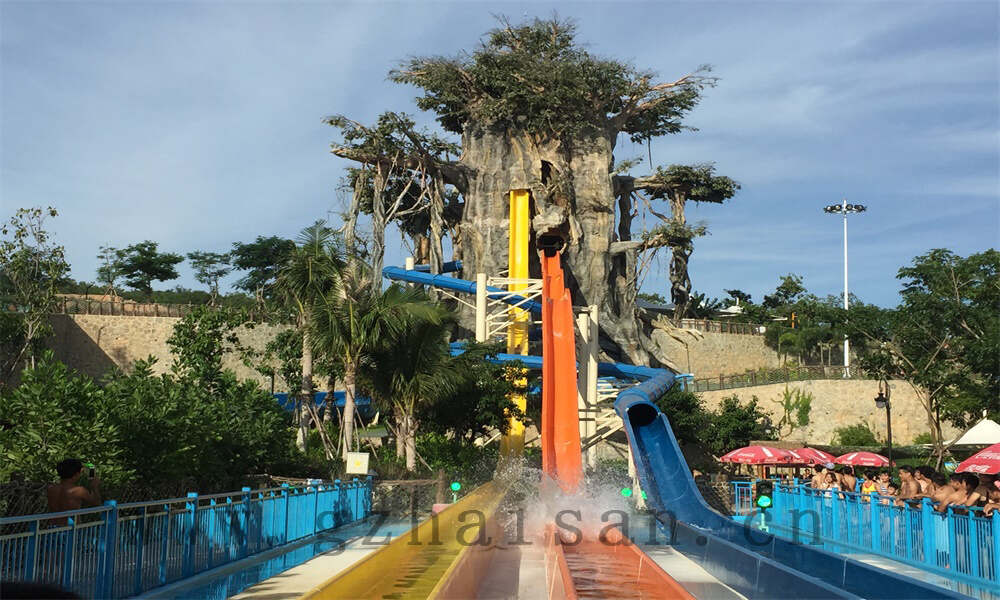 水上乐园设备生产厂家哪家好呢？