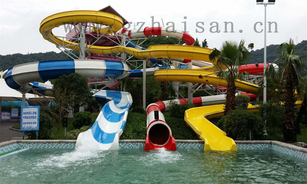 儿童水上游乐设施中心：欢乐水世界