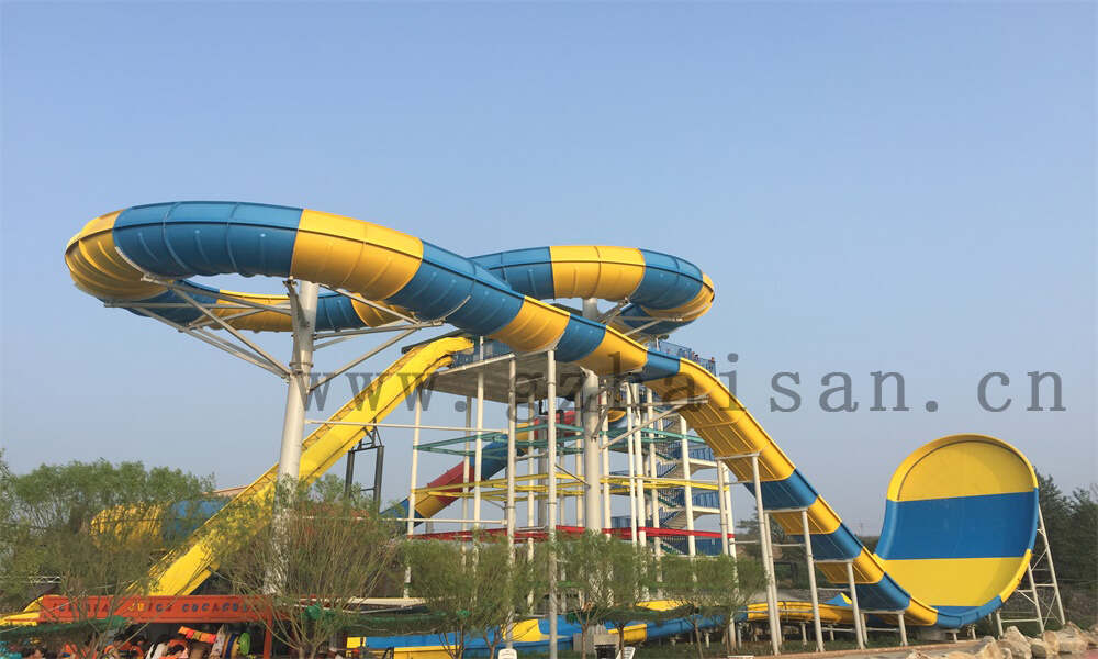 儿童水上游乐设施厂，安全好玩的水上游乐设备