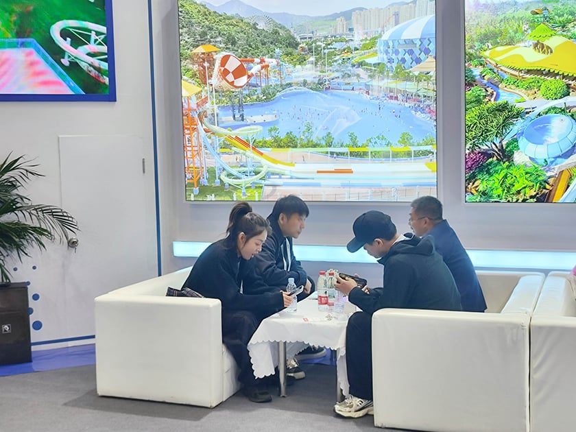 相聚郑州，引爆热潮——jinnianhui今年会游乐亮相2025中国（郑州）旅游休闲娱乐产业博览会，实力领航水上游乐新纪元！